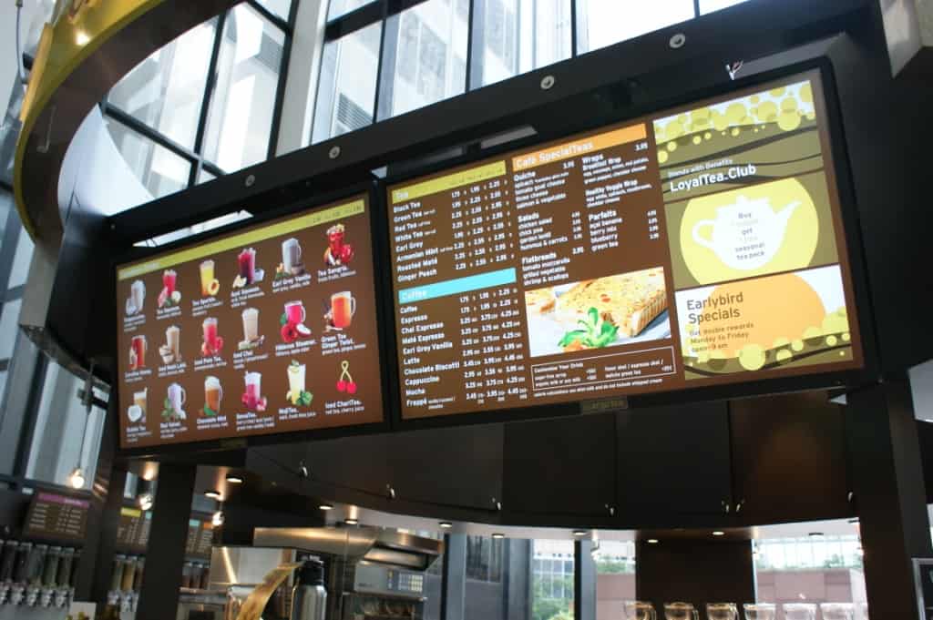 Signagelive collaboration with BrightSign digital signage solutions